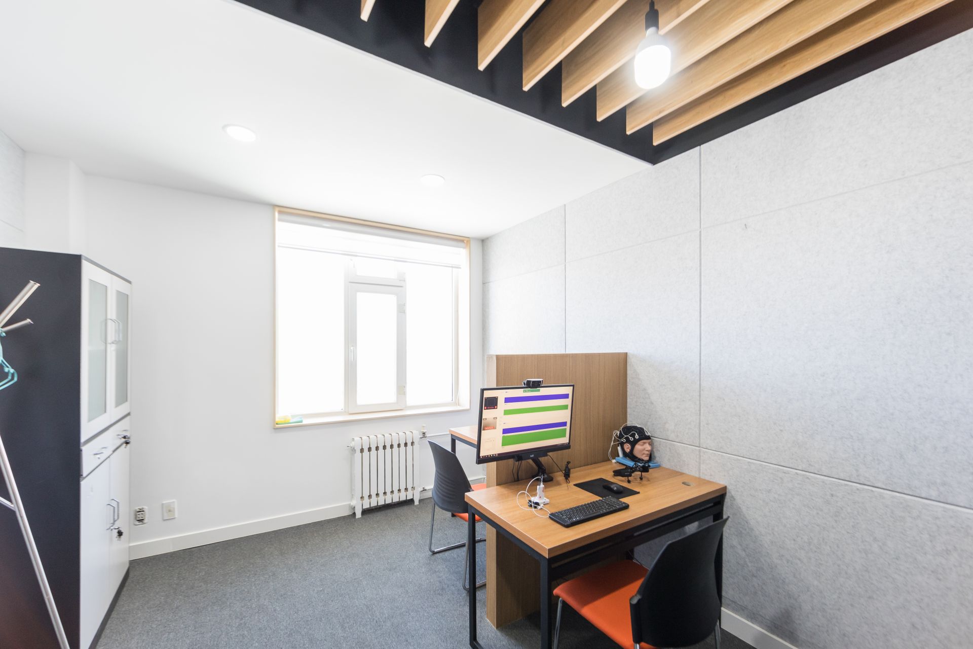 Нейро судалгааны өрөө